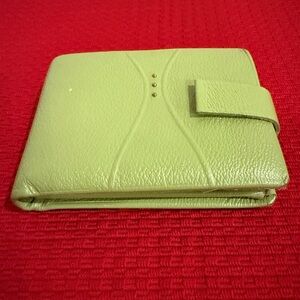 Buxton Sage Textured Wallet